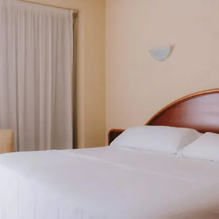 Marfil Отель 3*